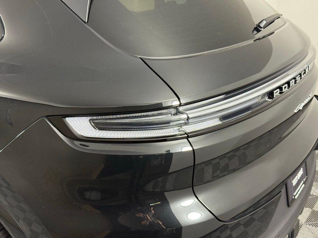 new 2025 Porsche Cayenne car, priced at $132,785