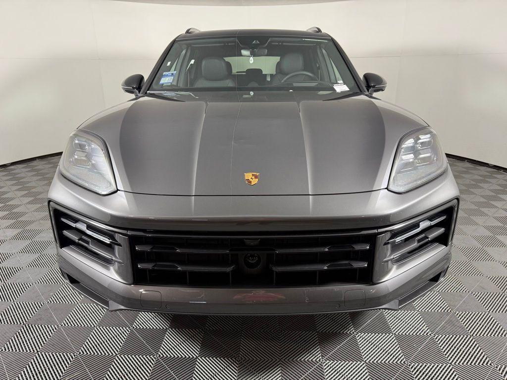 new 2025 Porsche Cayenne car, priced at $136,025