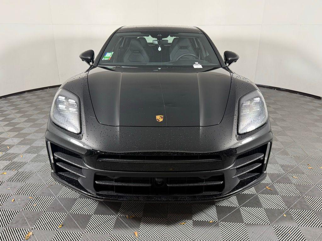 new 2026 Porsche Panamera car, priced at $127,800