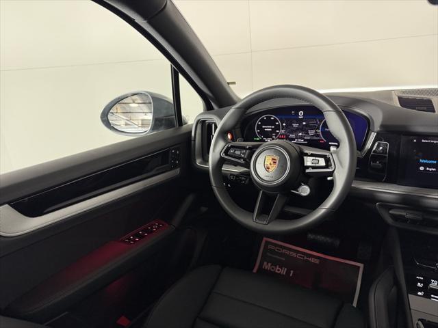 new 2025 Porsche Cayenne car, priced at $102,505