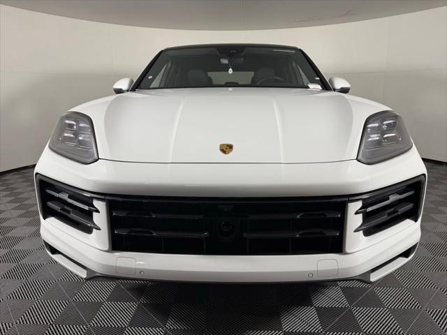 new 2025 Porsche Cayenne car, priced at $103,795