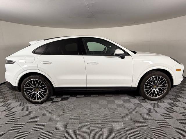 used 2022 Porsche Cayenne car, priced at $69,897