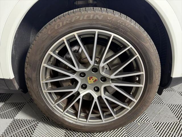 used 2022 Porsche Cayenne car, priced at $69,897
