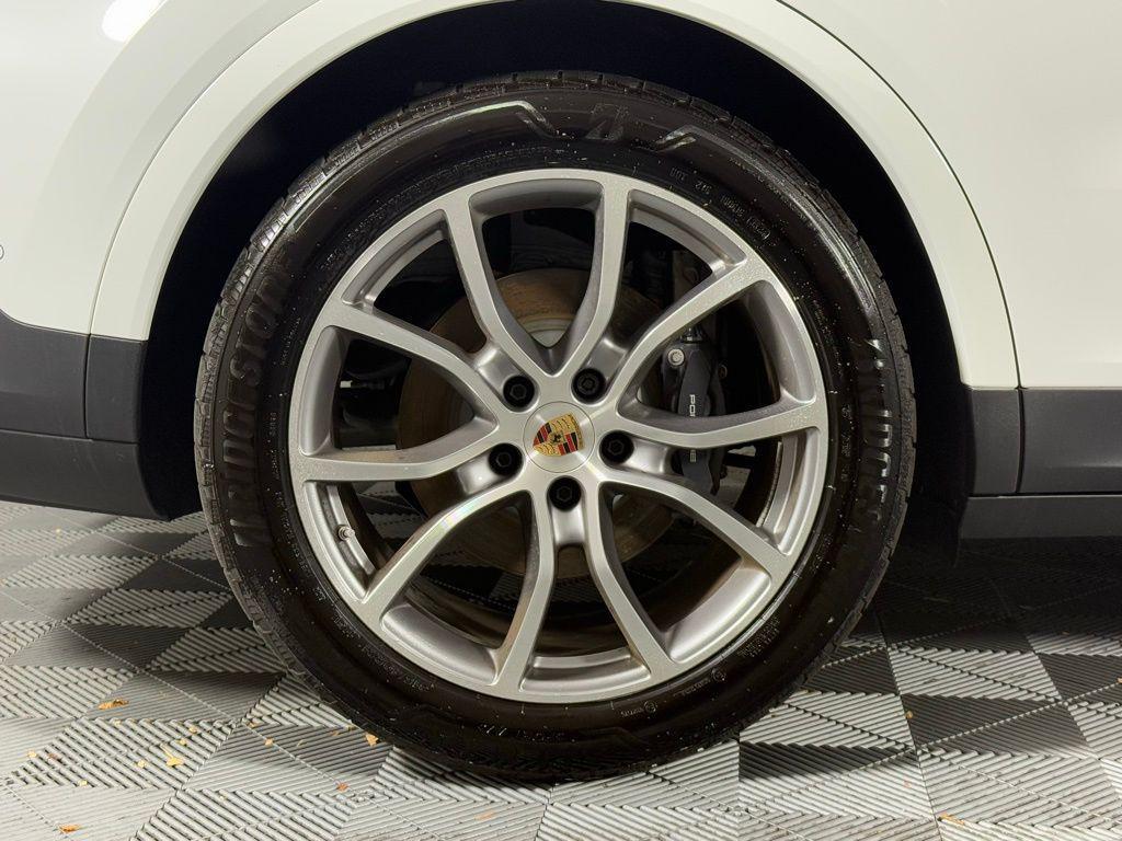 used 2025 Porsche Cayenne car, priced at $86,393