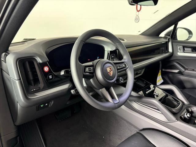 new 2025 Porsche Cayenne car