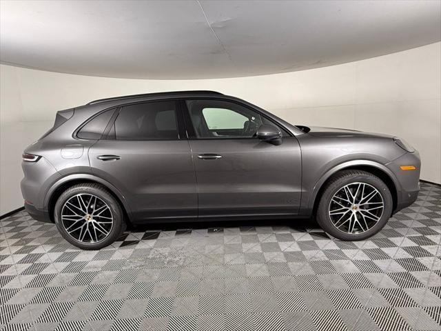 new 2025 Porsche Cayenne car