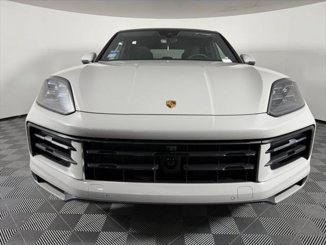 new 2025 Porsche Cayenne car, priced at $106,635