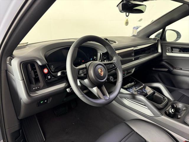 new 2025 Porsche Cayenne car, priced at $105,775