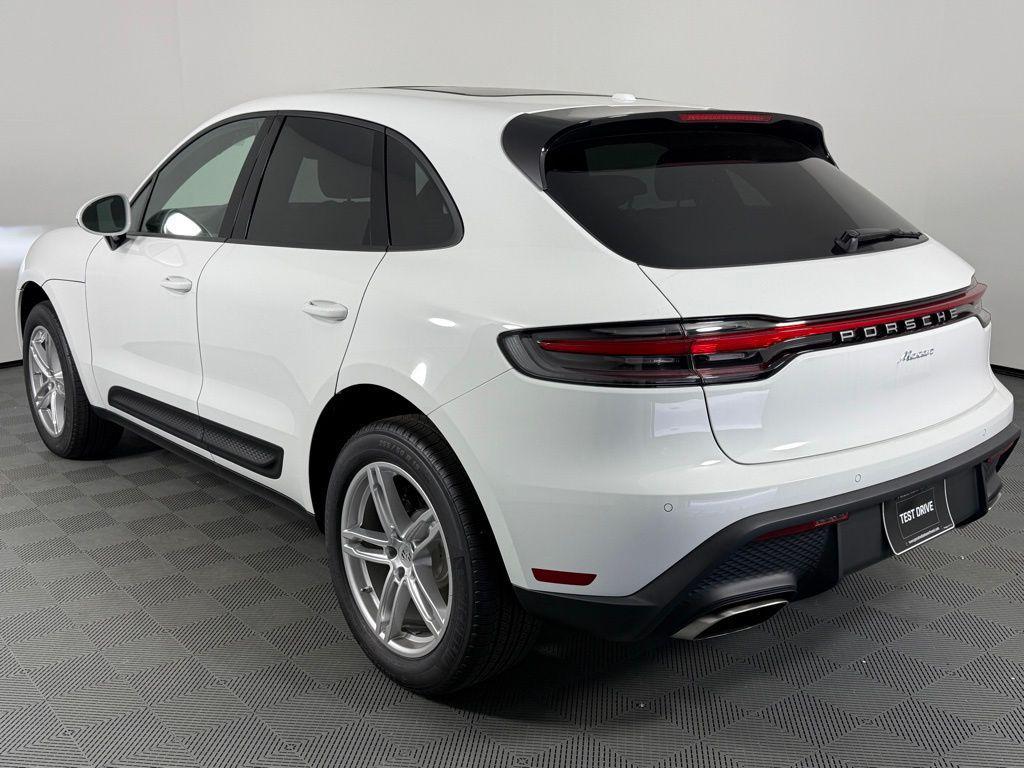 new 2025 Porsche Macan car