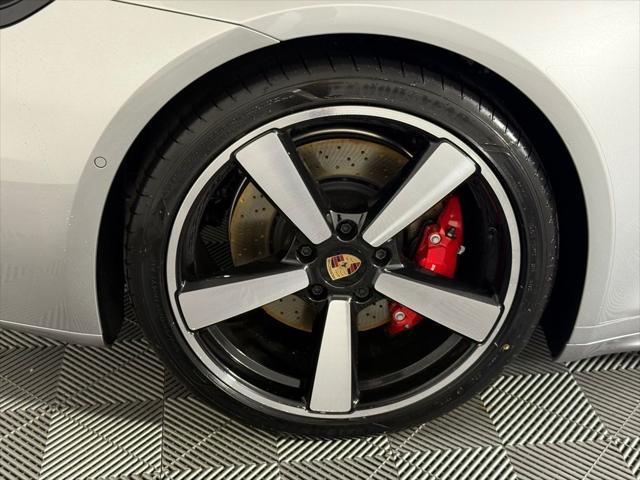 new 2025 Porsche 911 car, priced at $186,785