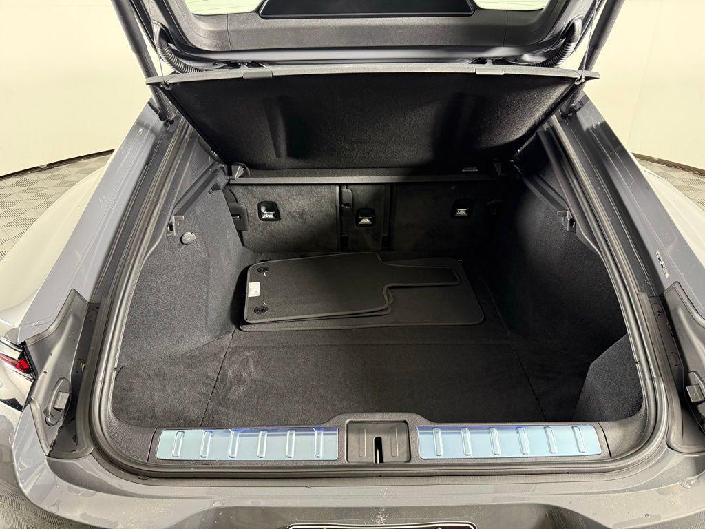 new 2025 Porsche Panamera car, priced at $125,945