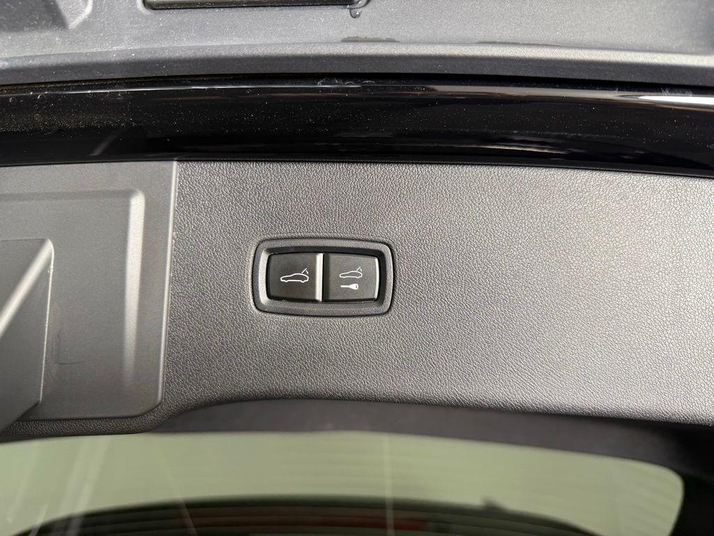 used 2024 Porsche Cayenne car, priced at $83,554