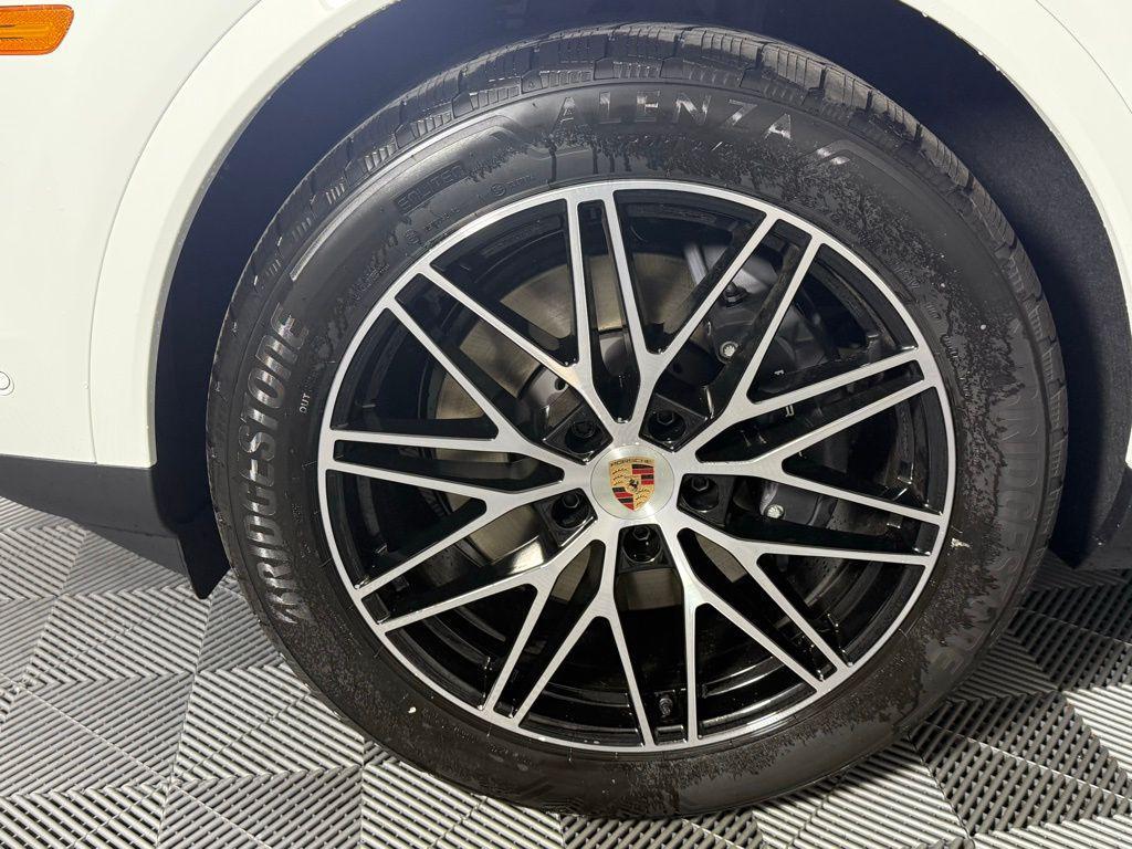 new 2026 Porsche Cayenne car, priced at $109,180