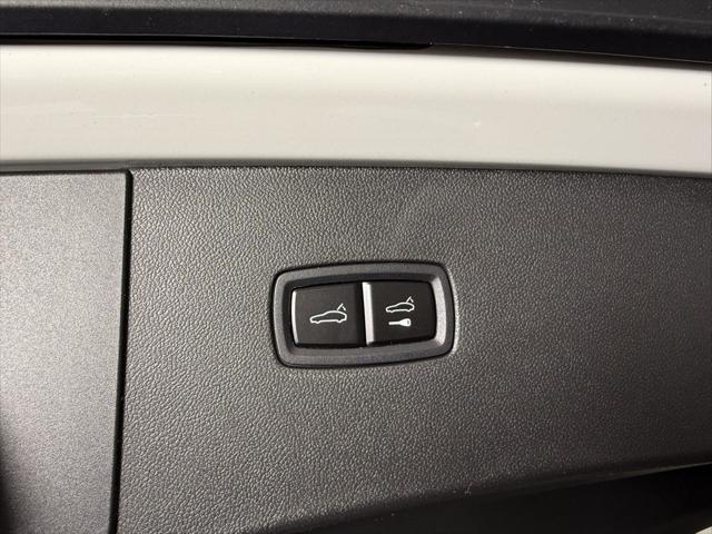 new 2025 Porsche Cayenne car, priced at $112,005