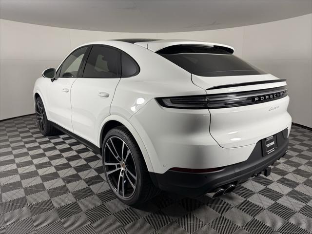 new 2025 Porsche Cayenne car, priced at $112,005