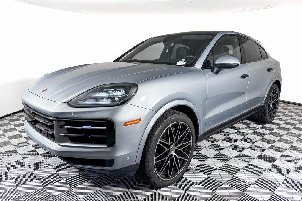 used 2024 Porsche Cayenne car, priced at $92,375