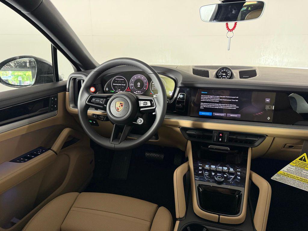 new 2025 Porsche Cayenne car, priced at $109,935