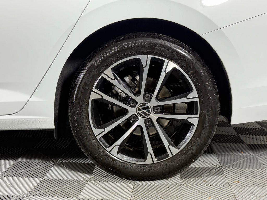 used 2023 Volkswagen Jetta car, priced at $17,402