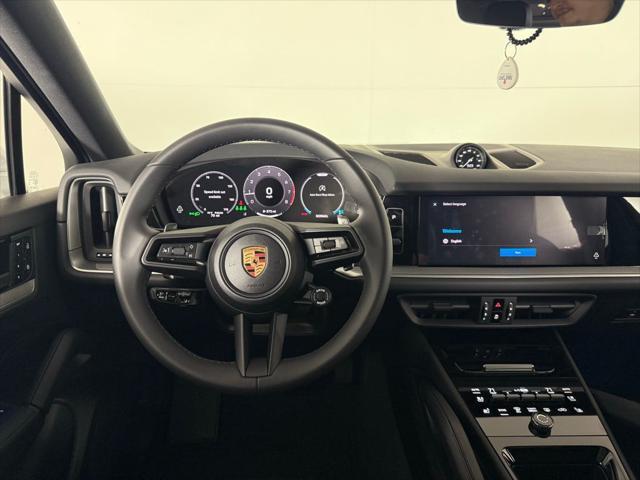 new 2025 Porsche Cayenne car