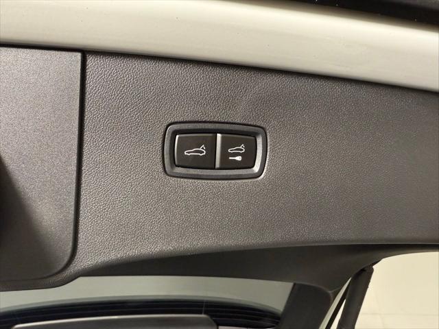 new 2025 Porsche Cayenne car