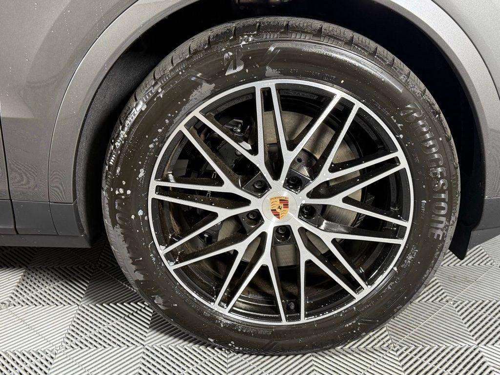 new 2026 Porsche Cayenne car, priced at $108,380