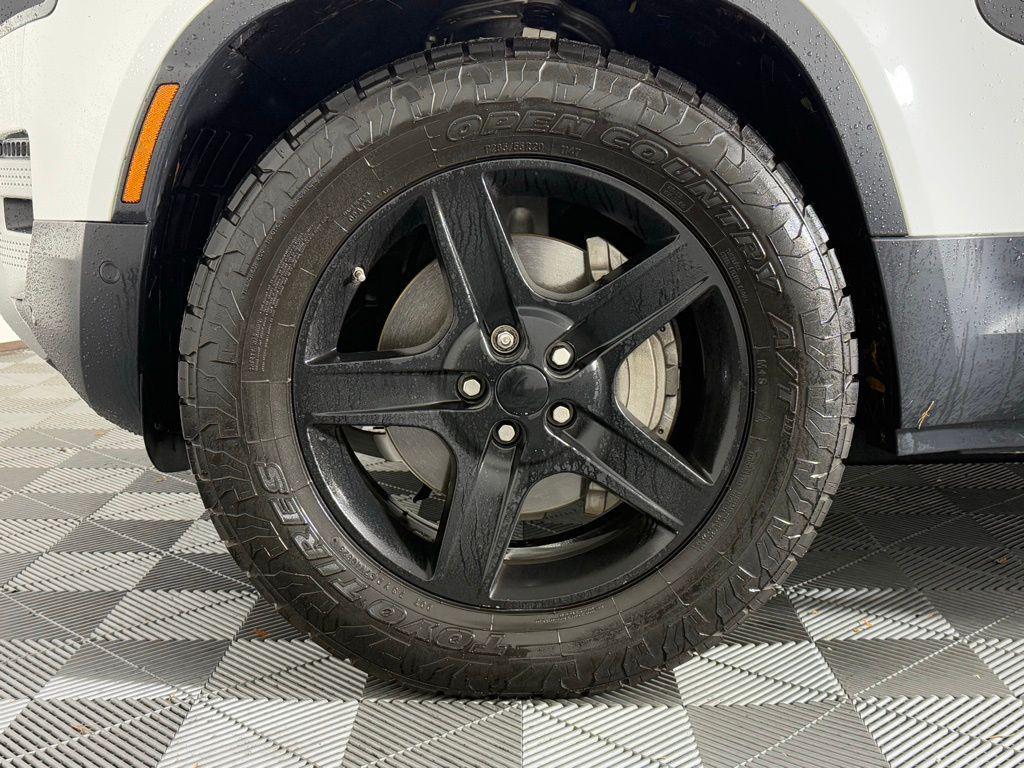 used 2020 Land Rover Defender car, priced at $41,307