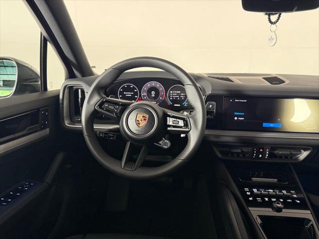 new 2025 Porsche Cayenne car, priced at $103,595