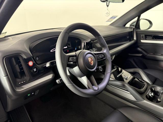 new 2025 Porsche Cayenne car, priced at $103,595