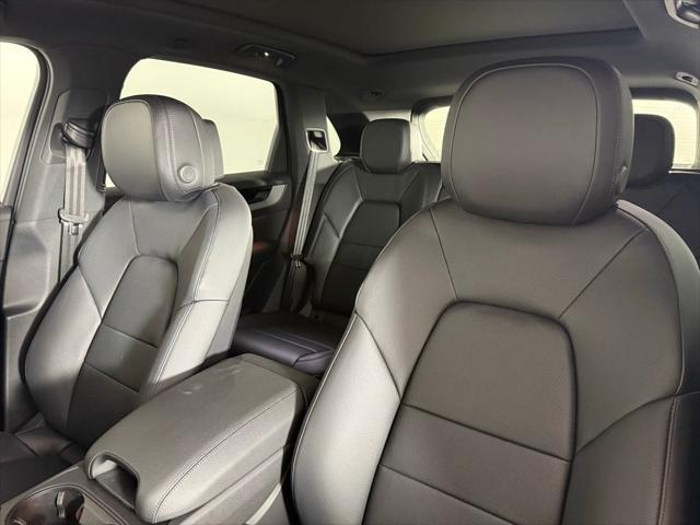 new 2025 Porsche Cayenne car, priced at $103,595
