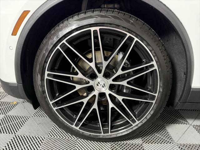 new 2025 Porsche Macan car, priced at $91,915