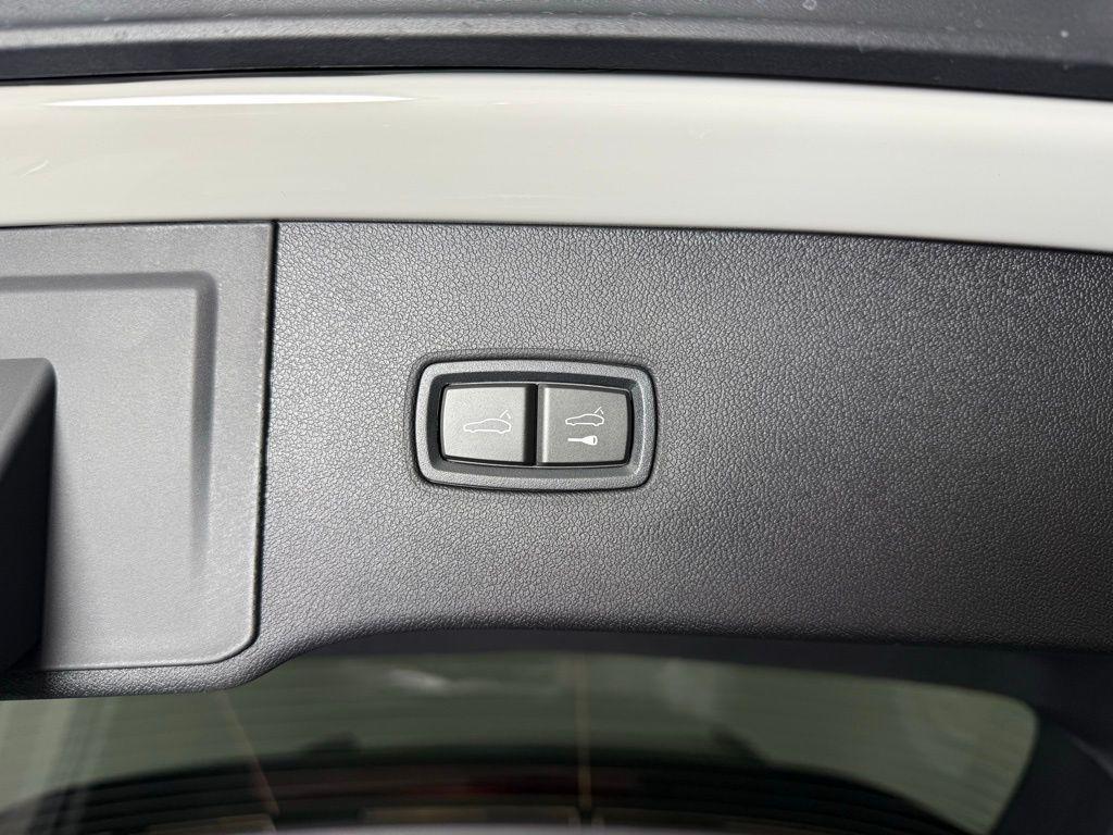 new 2026 Porsche Cayenne car, priced at $111,480