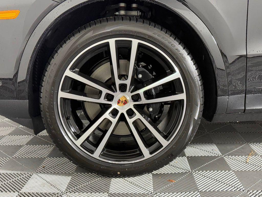 new 2026 Porsche Cayenne car, priced at $107,420