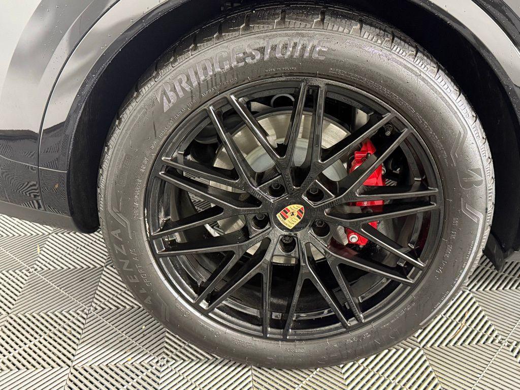 new 2025 Porsche Cayenne car, priced at $134,765