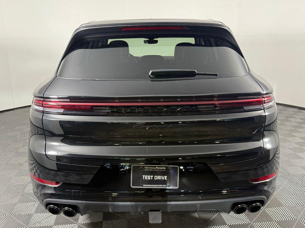 new 2025 Porsche Cayenne car, priced at $134,765