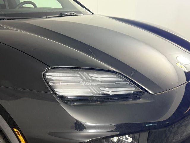 new 2025 Porsche Macan car, priced at $99,795