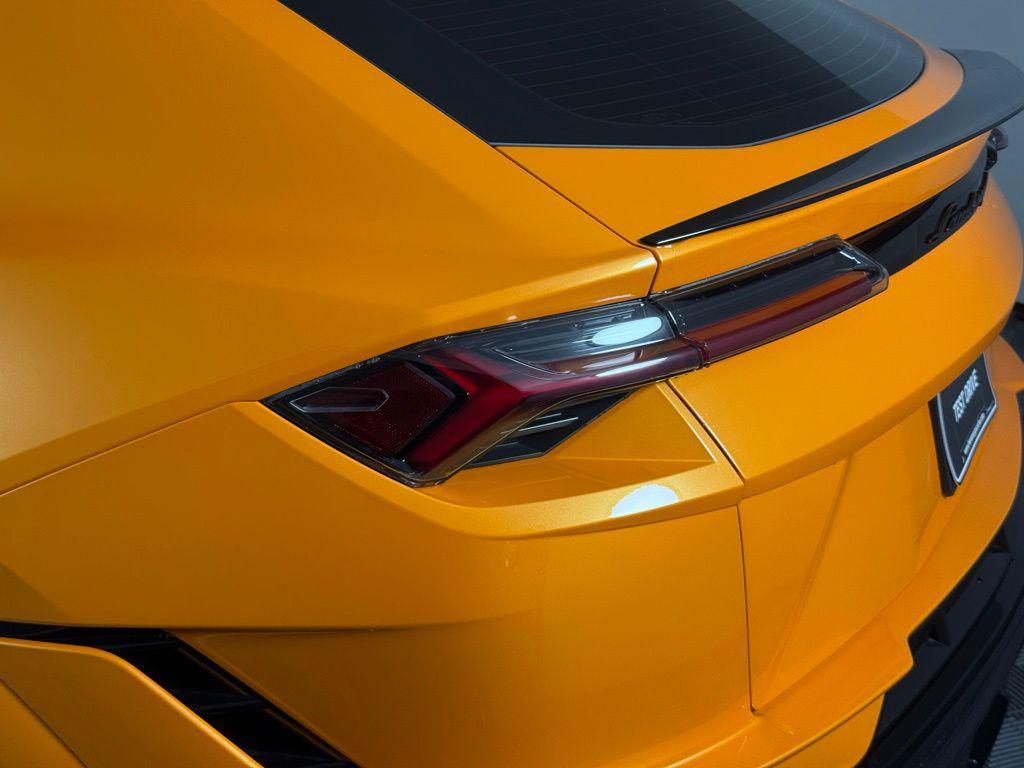 used 2024 Lamborghini Urus car, priced at $269,875