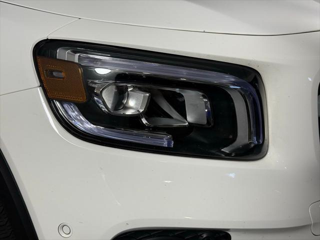 used 2020 Mercedes-Benz GLB 250 car, priced at $25,382