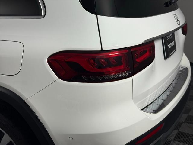 used 2020 Mercedes-Benz GLB 250 car, priced at $25,382