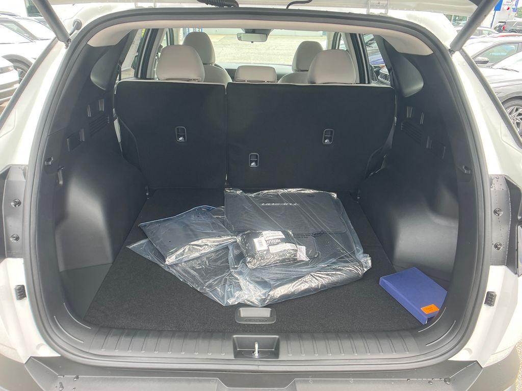 new 2025 Hyundai Tucson car, priced at $30,697