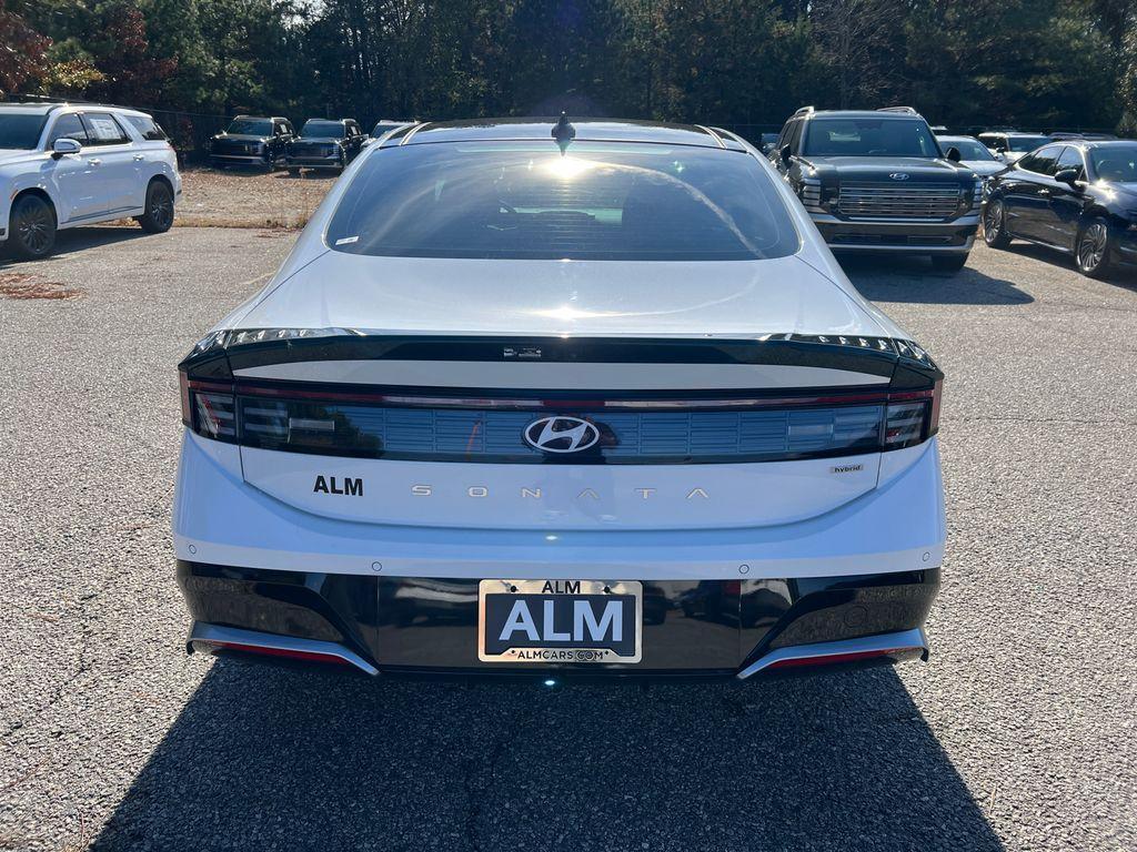 new 2025 Hyundai Sonata Hybrid car, priced at $34,495