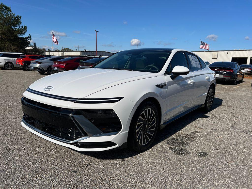 new 2025 Hyundai Sonata Hybrid car, priced at $34,495
