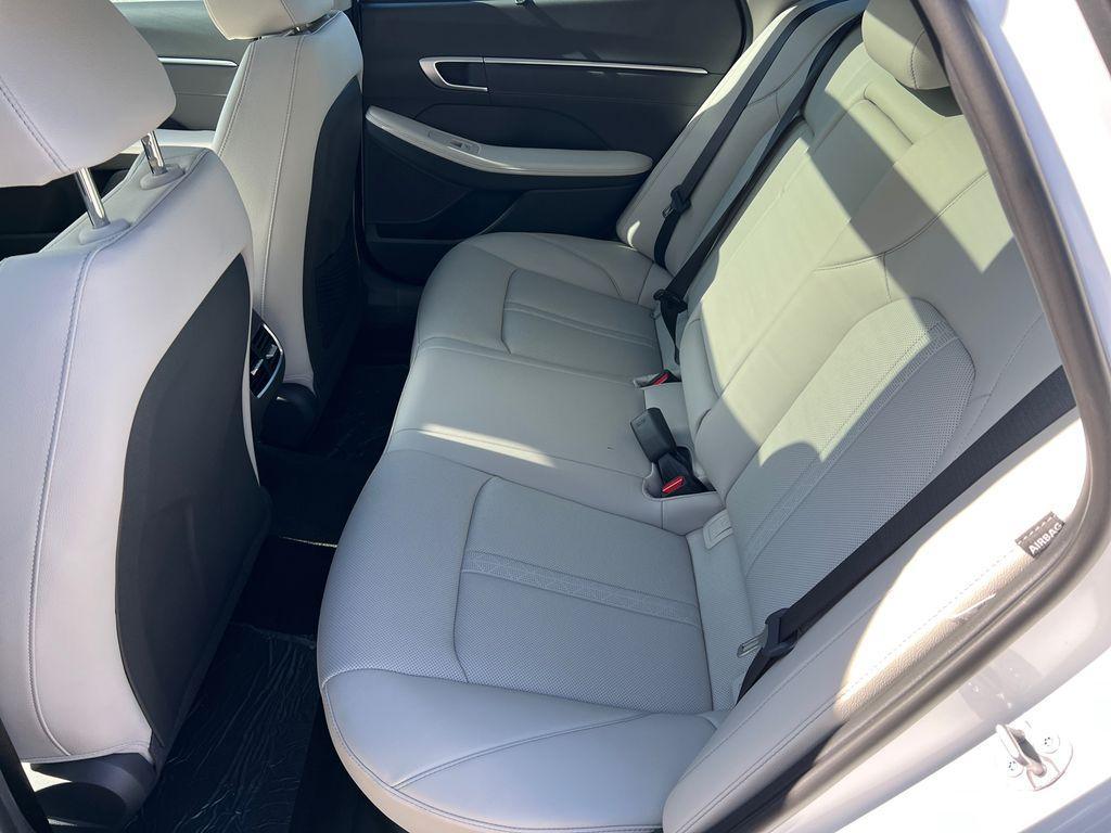 new 2025 Hyundai Sonata Hybrid car, priced at $34,495