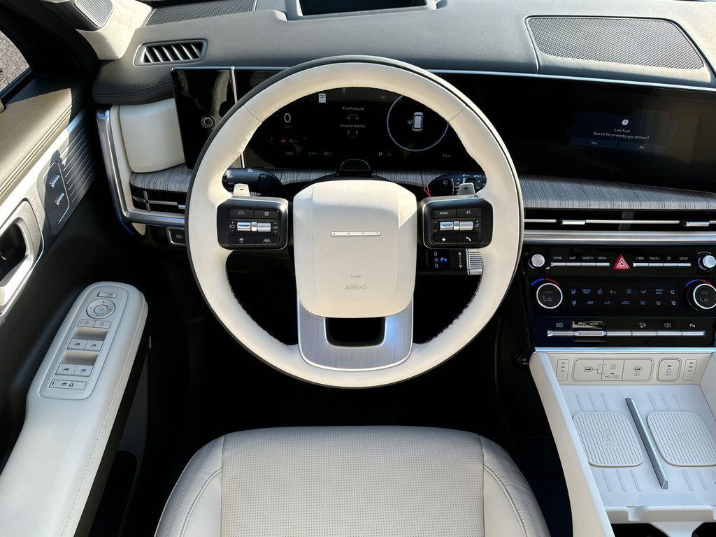 new 2025 Hyundai SANTA FE HEV car, priced at $43,915