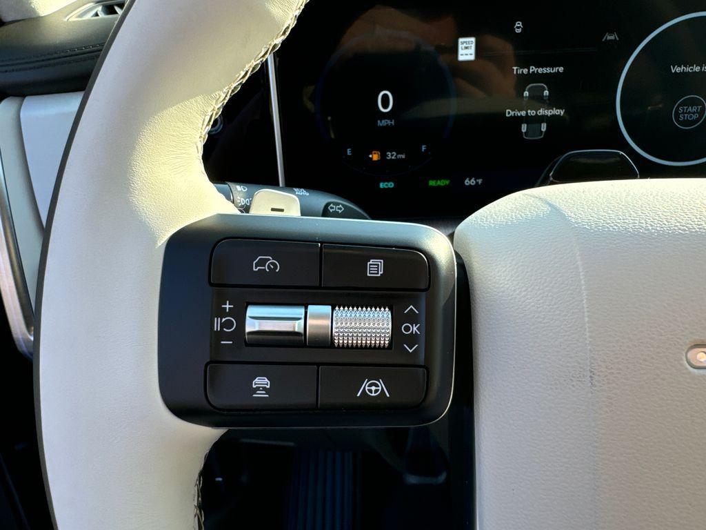 new 2025 Hyundai SANTA FE HEV car, priced at $43,915