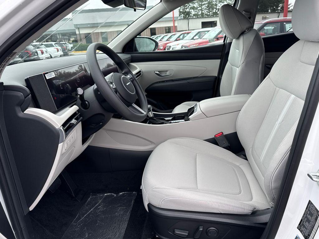 new 2025 Hyundai Tucson car, priced at $30,806