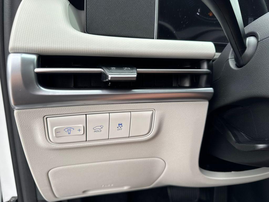 new 2025 Hyundai Tucson car, priced at $30,806