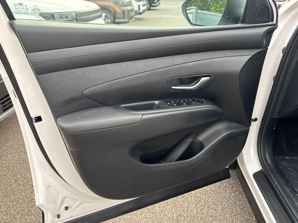 new 2025 Hyundai Tucson car, priced at $33,148