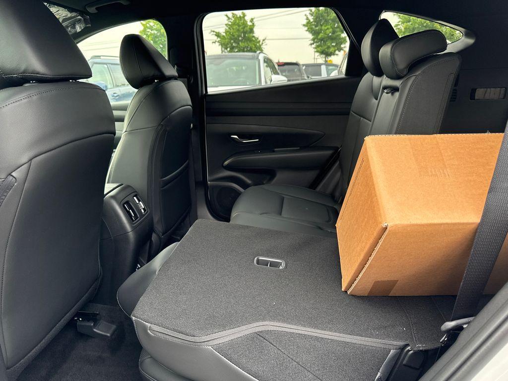 new 2025 Hyundai Tucson car, priced at $33,148