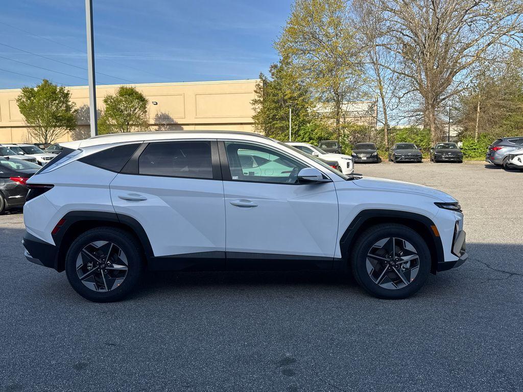 new 2025 Hyundai Tucson car, priced at $30,895