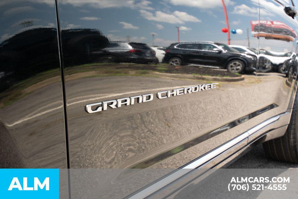 used 2022 Jeep Grand Cherokee car, priced at $38,970